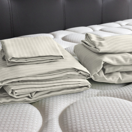 Combo Plumón Deluxe + Jgo Forro Duvet Sábana Hotelero