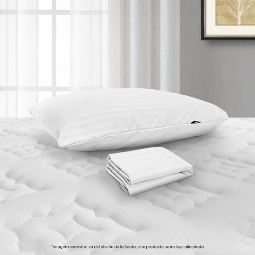 Combo Protector Impermeable de Colchón + 2 Fundas de Almohada